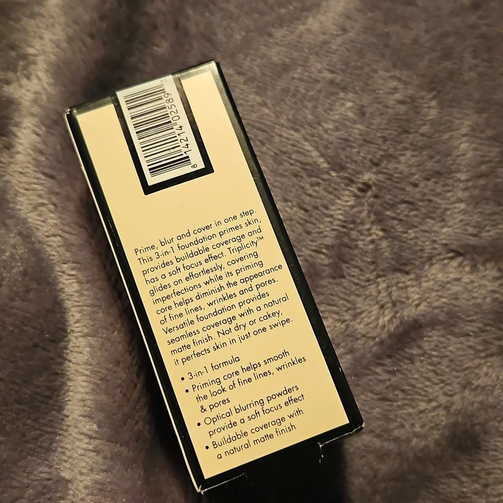 🆕️ Kristofer Buckle Perfecting Foundation Stick FAIR